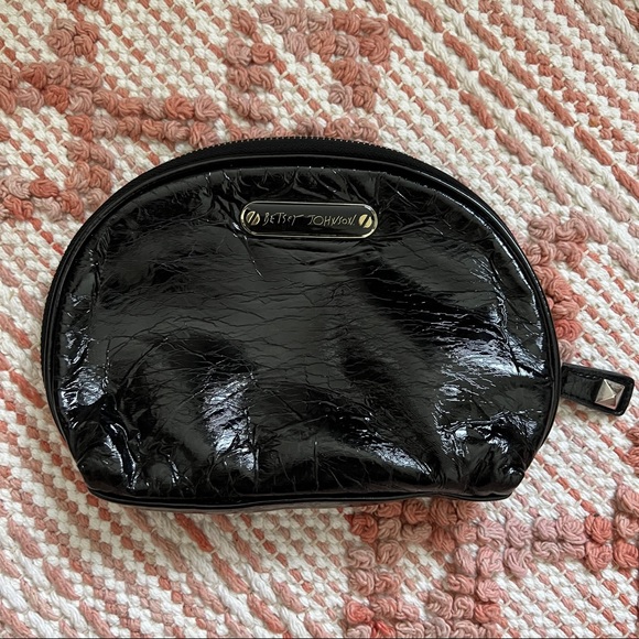 Set of three Betsey Johnson zipper pouches - Picture 7 of 14